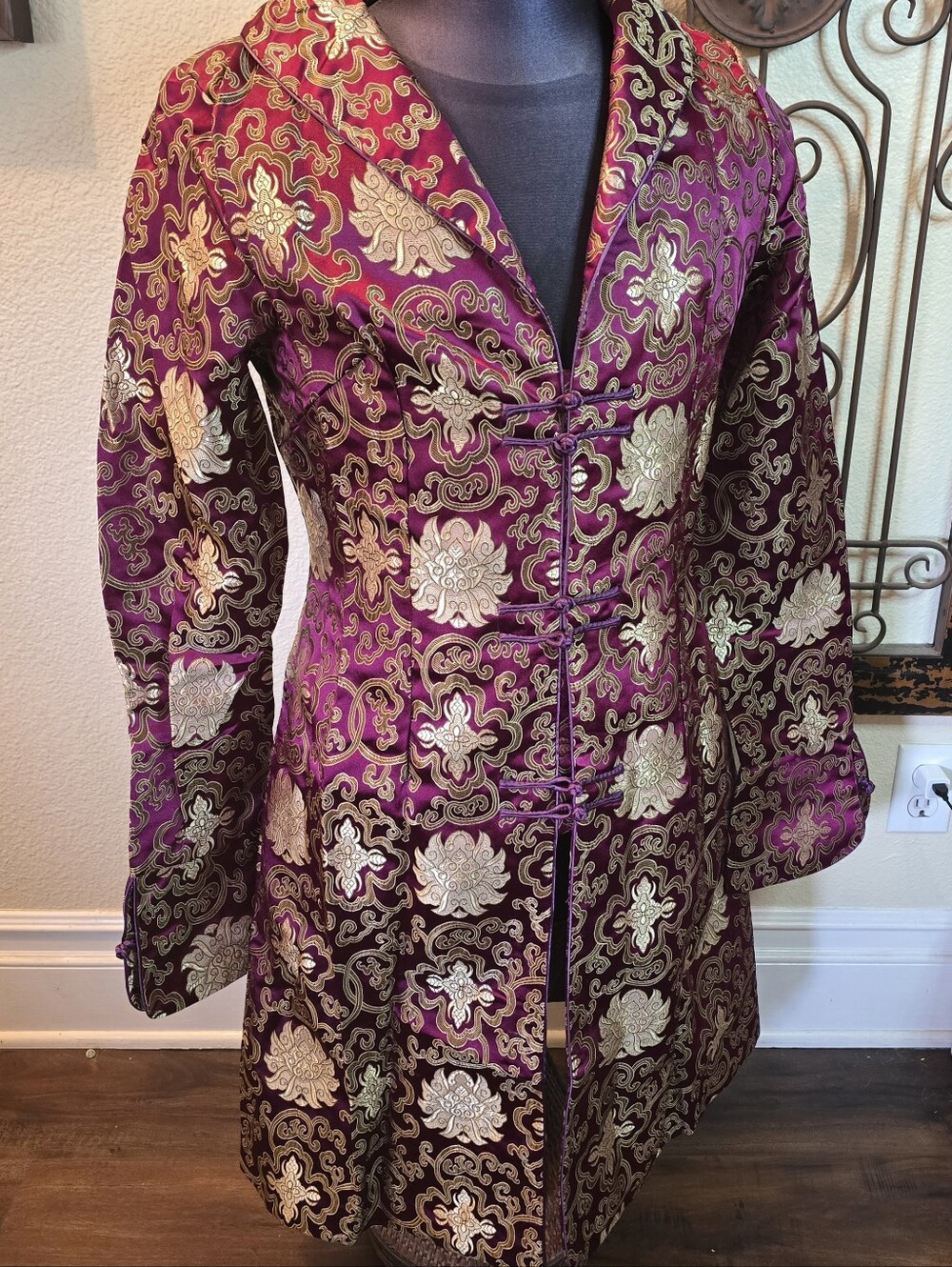 Vintage Annie’s Eye Gold Navy Asian Ornate Brocade Jacket Trench Coat Size M